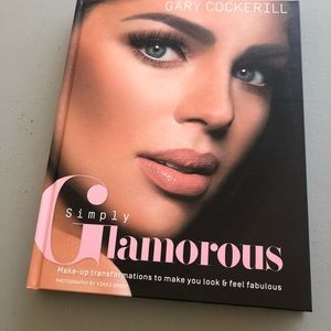 Glamour makeup book